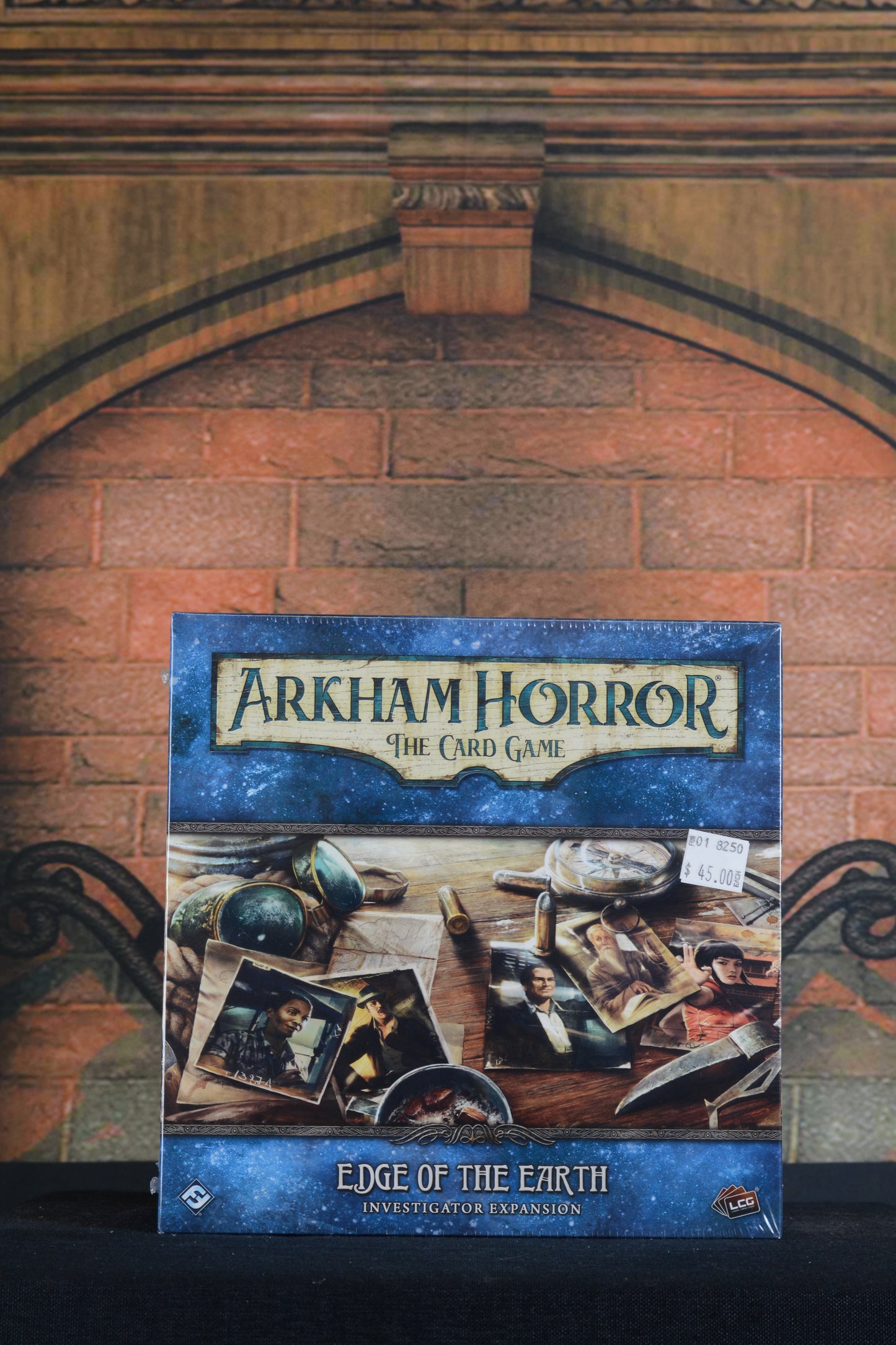Arkham Horror: The Card Game - Edge of the Earth Investigator Expansion