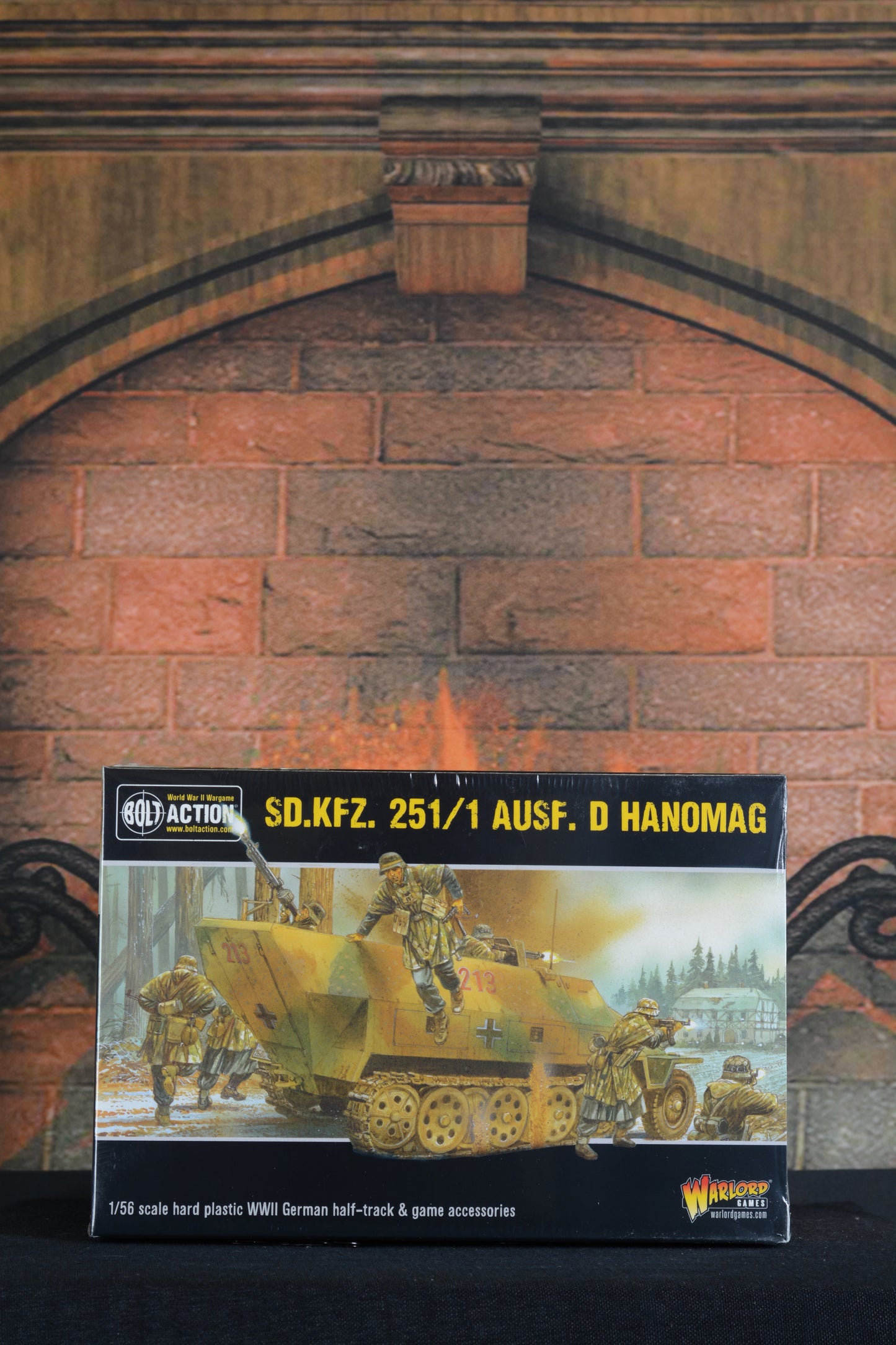 Bolt Action: Sd.Kfz 251/1 Ausf D Hanomag (plastic box set)